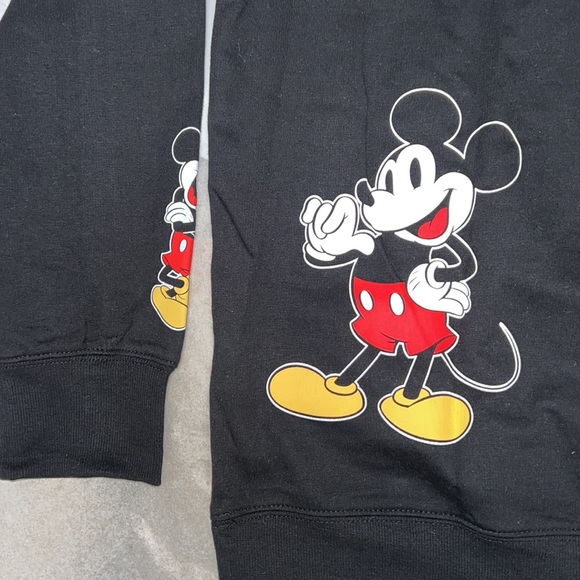 Disney UNISEX  Mickey Mouse Expressions Pullover Sweatshirt for Adults - Picture 11 of 14